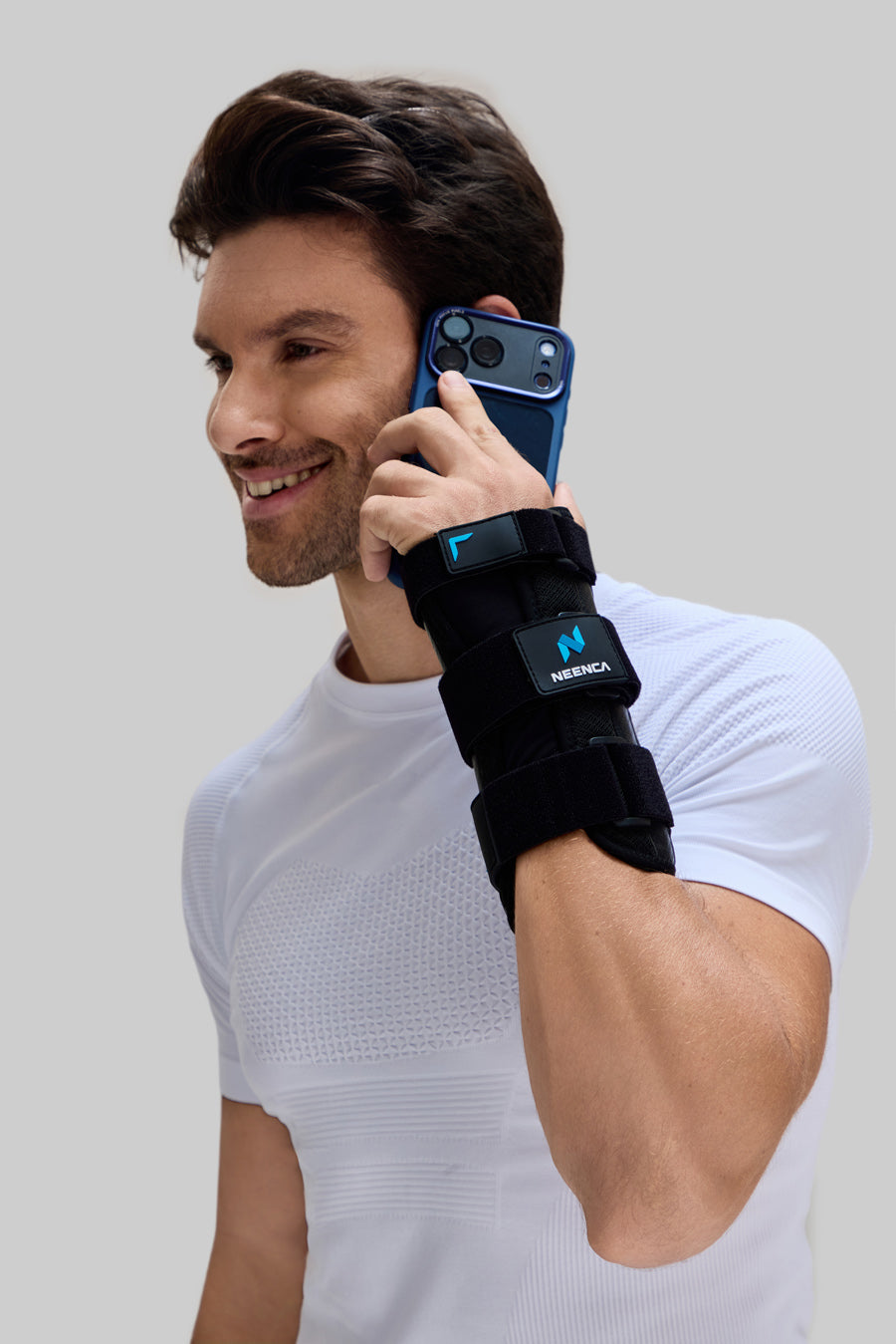NEENCA Carpal Tunnel Wrist Brace Support for Pain Relief Tendonitis, Sprained, Arthritis with Metal Splint for Recovery HW005
